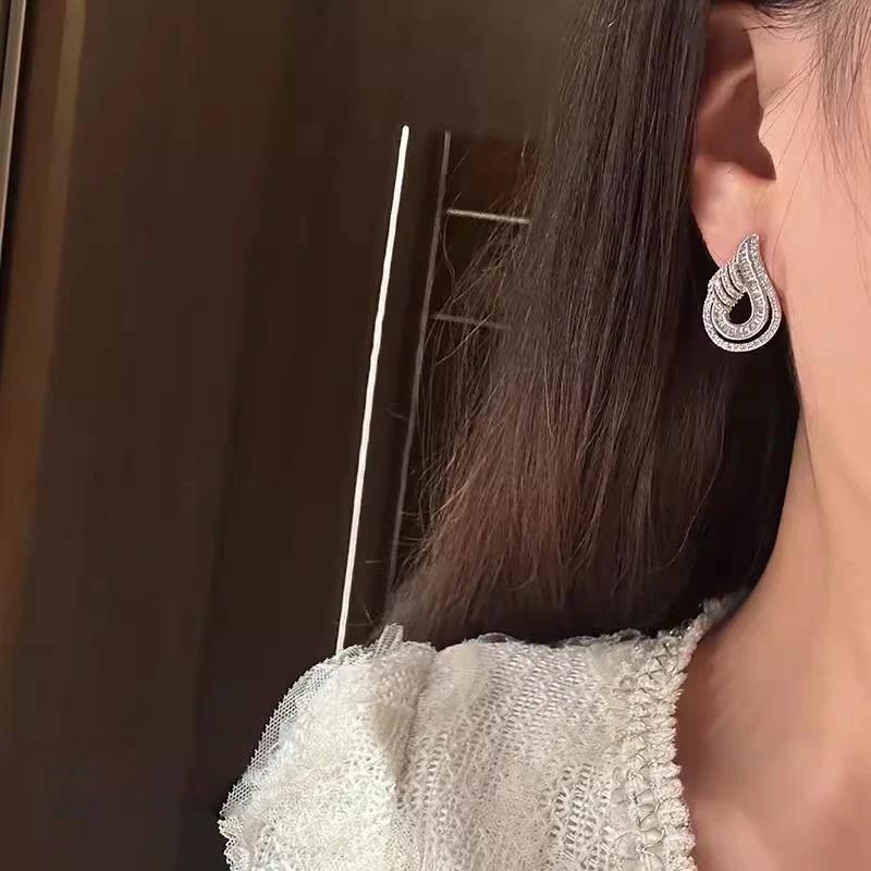 Huitan Women Earrings Silver Color Inlaid Shiny CZ Unique Design for Wedding Party Engagement Trendy Luxury Accessories Jewelry