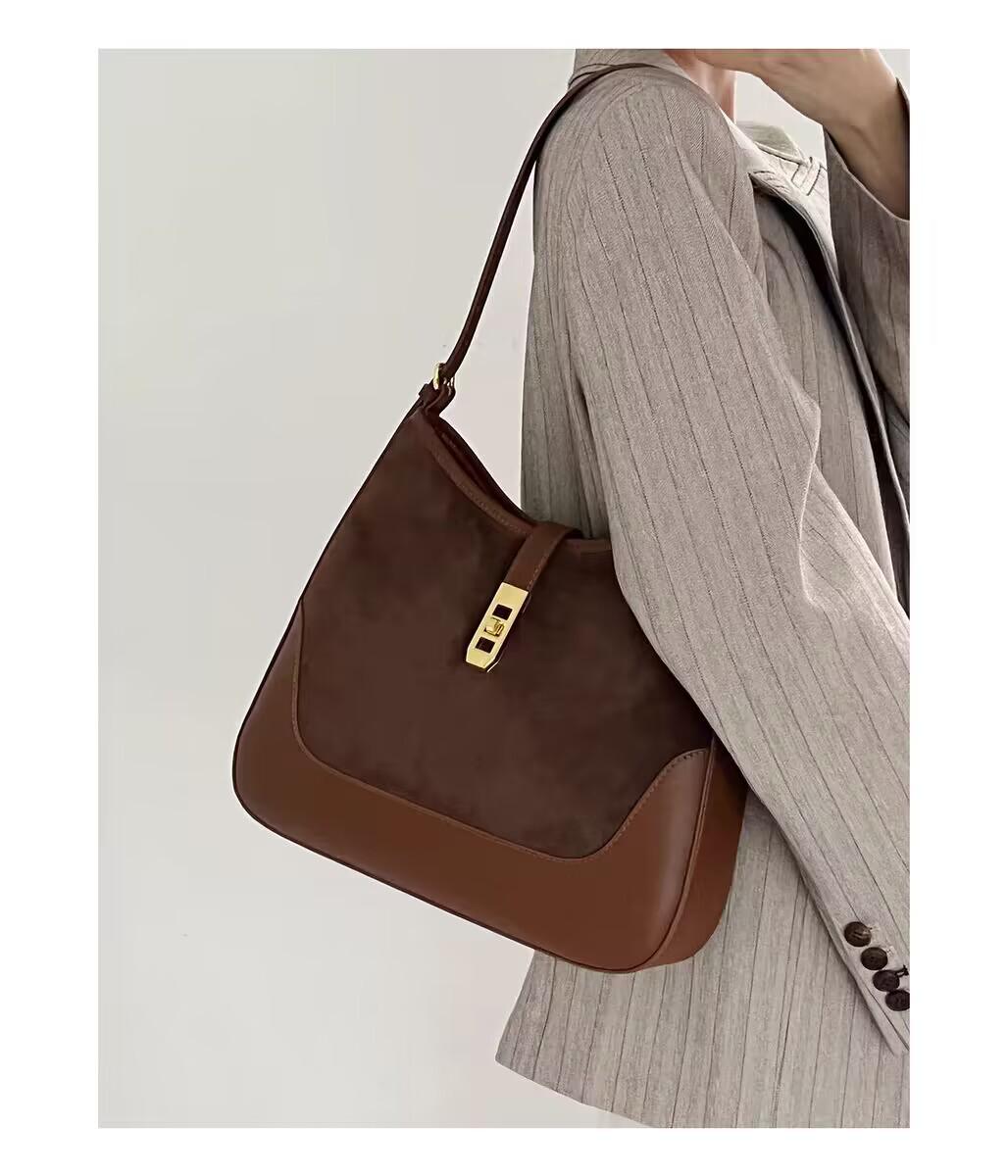 

2026 High-End Retro Red Shoulder Tote for Women - Large Capacity, Perfect for Weddings 29x7x25 cm