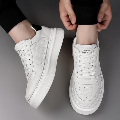Sommer Herren Board Schuhe modische und einfache Plateau vielseitige weiße Schuhe Herren Trend Jungen Sport- und Freizeitschuhe