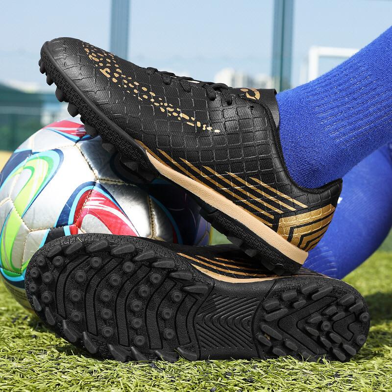 Fashion Men's Soccer Shoes FG/TF Non-Slip Soccer Cleats Training Shoes Ultralight Outdoor Sneaker Lace Up Casual Light Football Boots 45