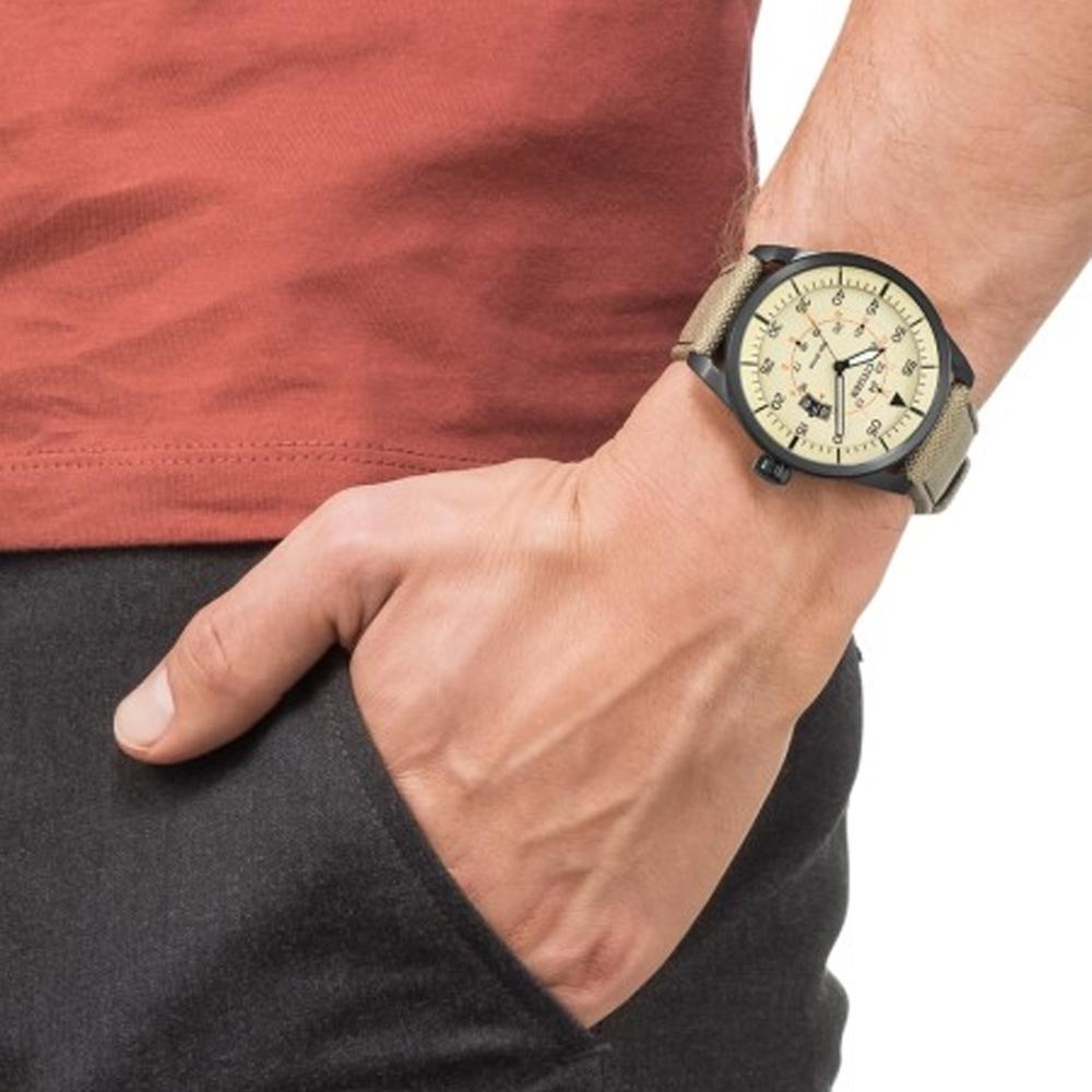 Citizen Collezione Ecology Drive Resistente all'Acqua 100m Movimento al Quarzo Alimentato dalla Luce Cinturino in Nylon AW1365-19P