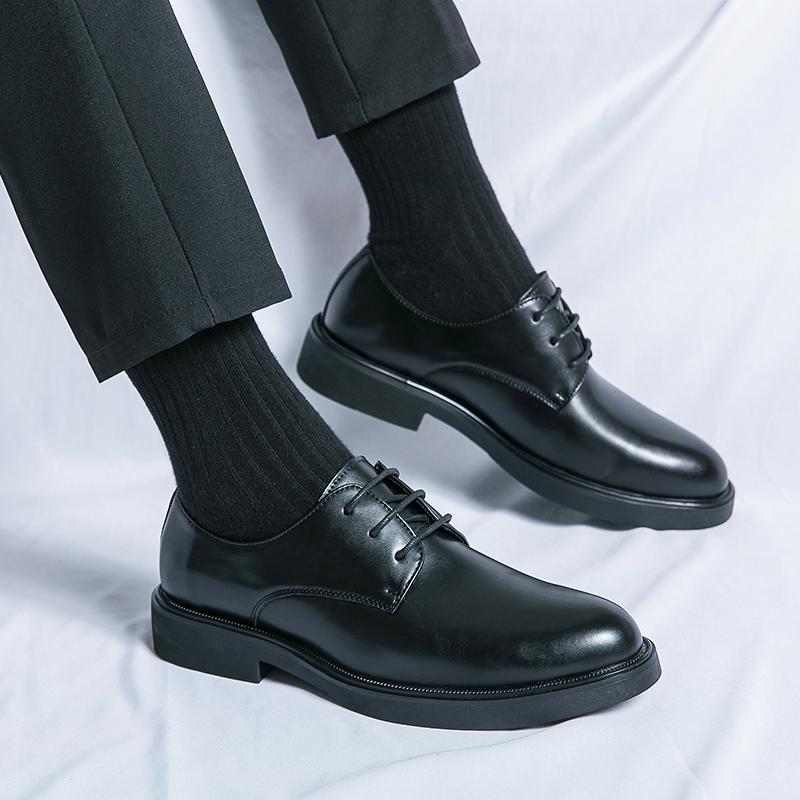 Fashion New Luxury Brand Simple Atmospheric Oxford Shoes High Quality Slip-on British Fashion Comfortable Non Slip Business Men Shoes