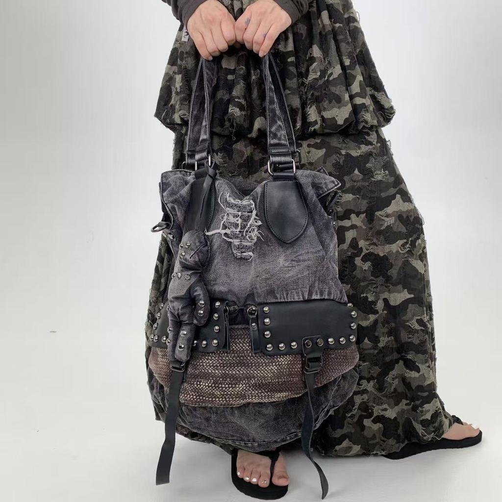 Millennium Spice Personality Rivet Tote Bag Large Capacity Vintage Destruction Diablo Shoulder Bag