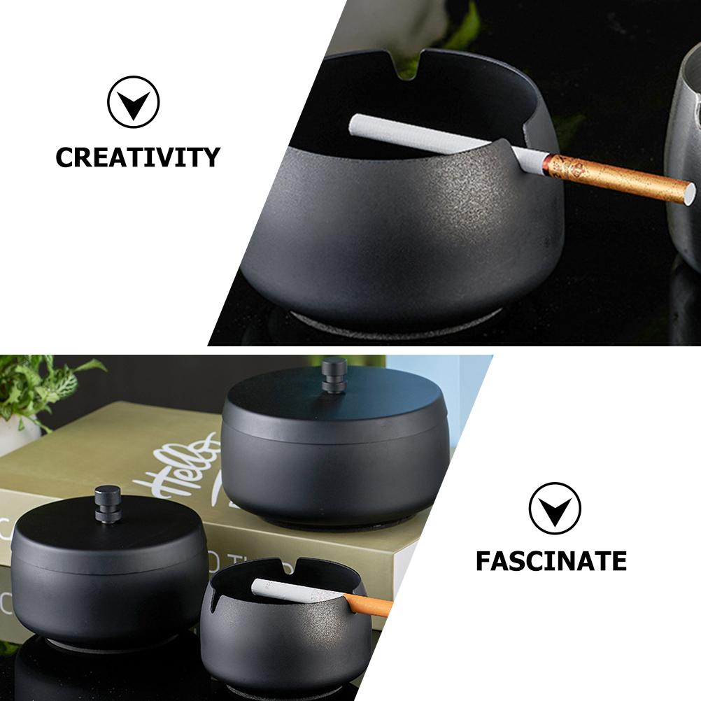 Ash Tray Stainless Steel Ashtray With Lid Convenient Delicate Outdoor Desktop Ornament Wear-Resistant Office 8.8x8.8x7cm