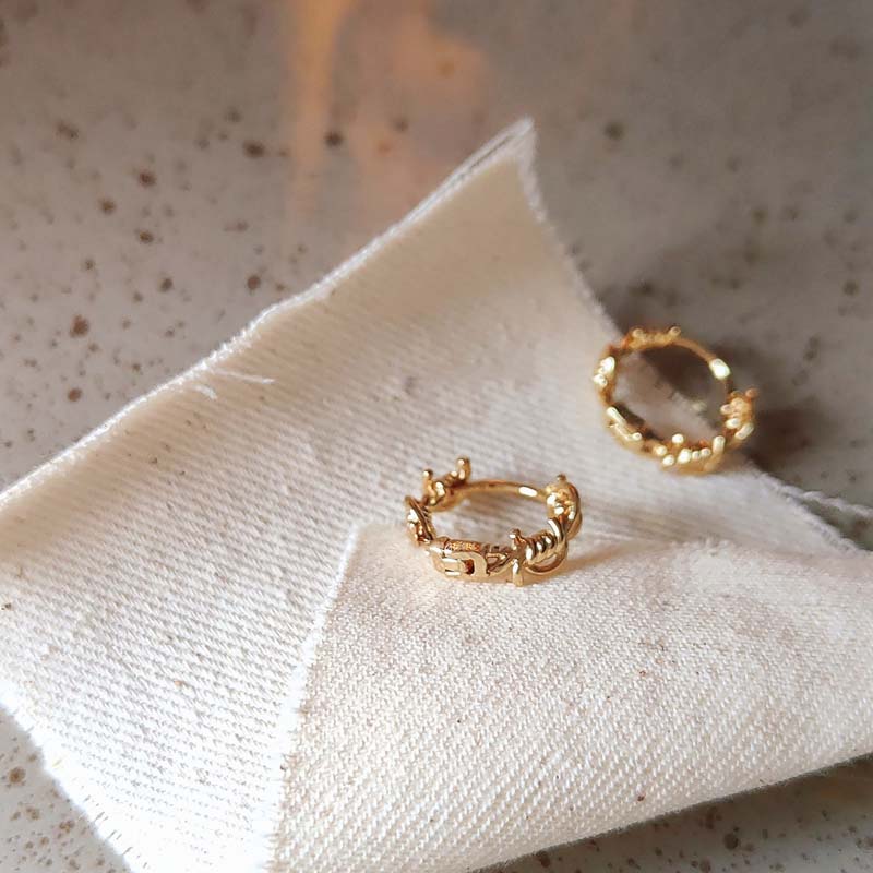 Punk Silver Color Thorns Hoop Earrings for Man Women Fashion Hip Hop Metal Geometric Twisted Ear Buckles Jewelry Accessories