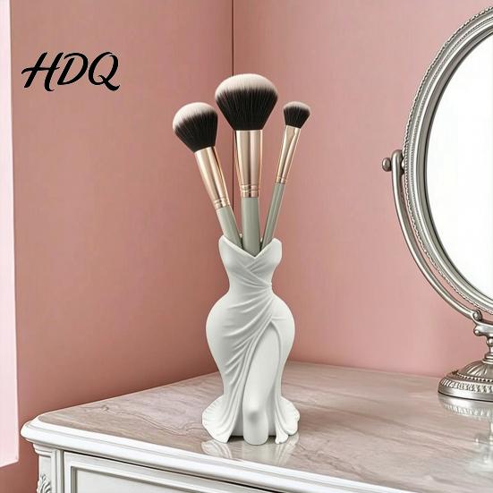 Artistic Human Body Vase Elegant Dress Shaped 3D Printed Vase Modern Minimalist Sculpture for Paintbrush Holder Stand Home Decor Dressing