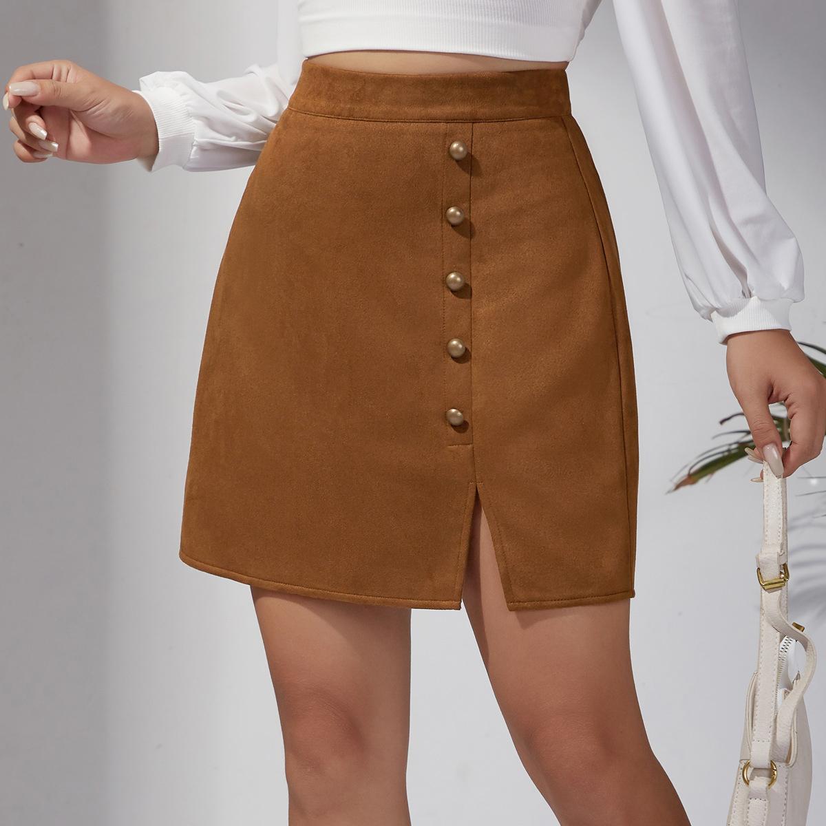 Mini-jupe portefeuille grande taille en simili-daim marron YOURS | Yours Clothing