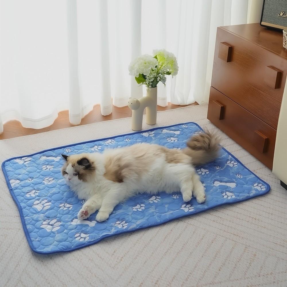 Ice Silk Summer Cooling Pad Keep Cooling Cat Dog Sleeping Mat Comfortable Pet Cooling Mat  Summer