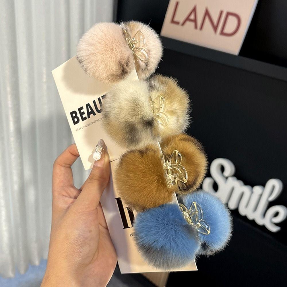 And Winter Wome Hair Claw Child Headwear Plush Hair Claw Small Hairpin Korean Style Hair Clip