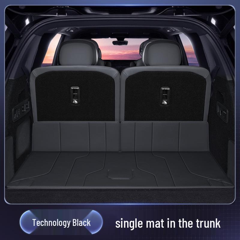 Lynk & Co 900 Full Coverage Trunk Mat 2025