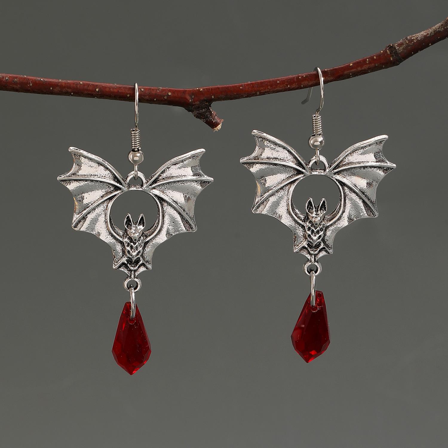 

DIGADAGU Metal Diablo Gothic Bat Dangle Earrings New Women s Minimalist Halloween Party Zircon Accessories медный