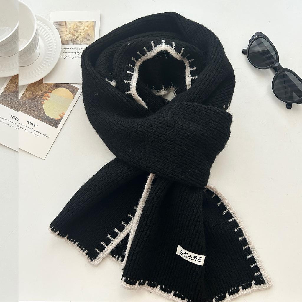 New women's autumn and winter knitted edge lock high-end Korean version atmosphere versatile warm soft waxy scarf