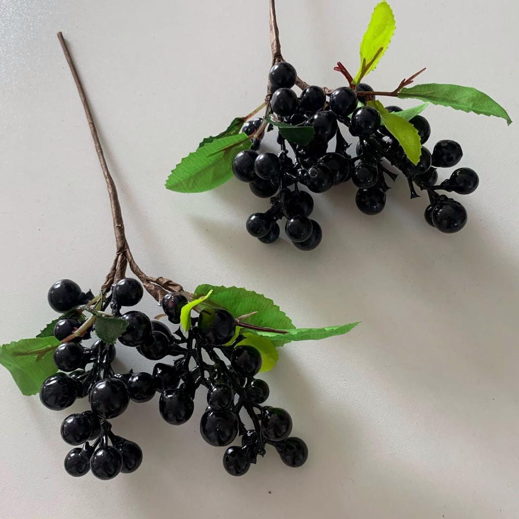 5PCS 24CM Foam Artificial Flowers California Berries Blueberry Fruit Small Fake Flower Home Decorative Party Wedding Blue Decor