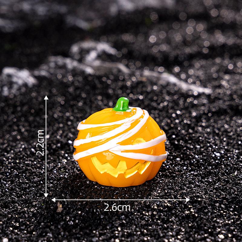 Halloween Cute Pumpkin Miniature Figurines Resin Craft Micro Landscape Home Decor Car Interior Desktop Decoration Holiday Gifts