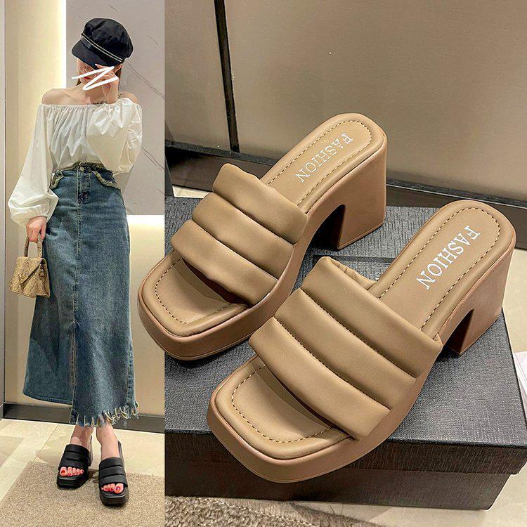 Women's Summer 2023 Thick-Soled Sponge Cake Slippers - Stylish One-Strap Beach Design