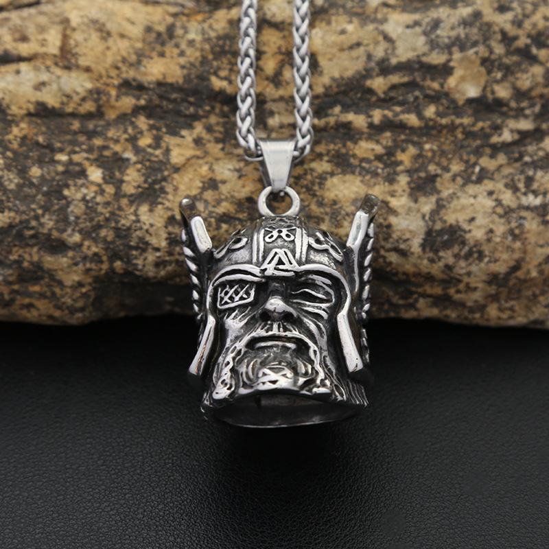One-eyed Warrior Head One-eyed Warrior Head Pendant Men's Retro Titanium Steel Necklace