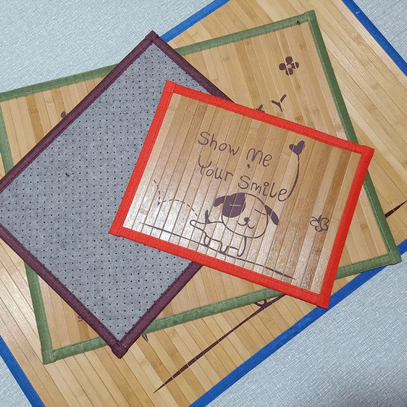 

Pet Supplies Pet Bamboo Mat Summer Mat Dog Mat Mat Pet Carbonized Bamboo Mat Cartoon Mat M Puppy