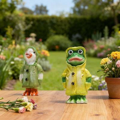 Garden Decor: Resin Duck & Frog Lawn Ornaments