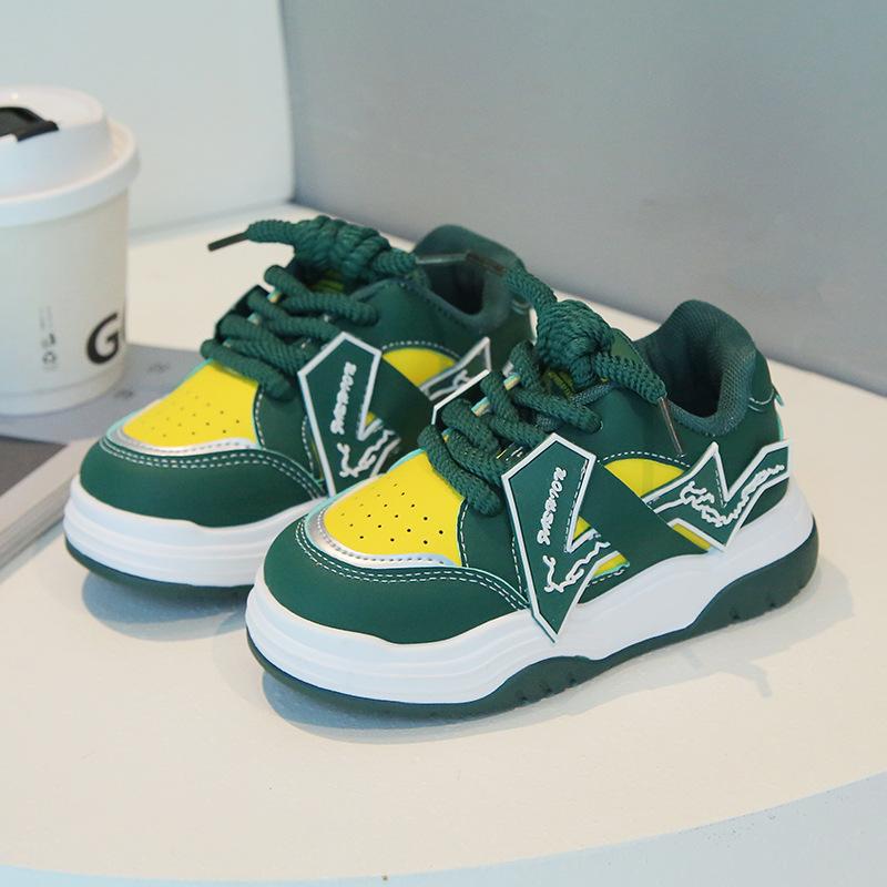 Children's Sports Shoes 2025 Spring and Autumn New Boys' Casual Shoes Lightweight Korean Version Girls' Board Shoes Soft-soled Baby Shoes