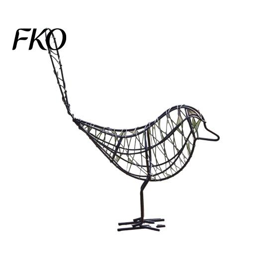 Contemporary Home Office Decor Iron Wire Bird Figurine, Minimalist Hollow Metal Sculpture, Stable Hand-woven Sculpture Rustproof Tabletop for