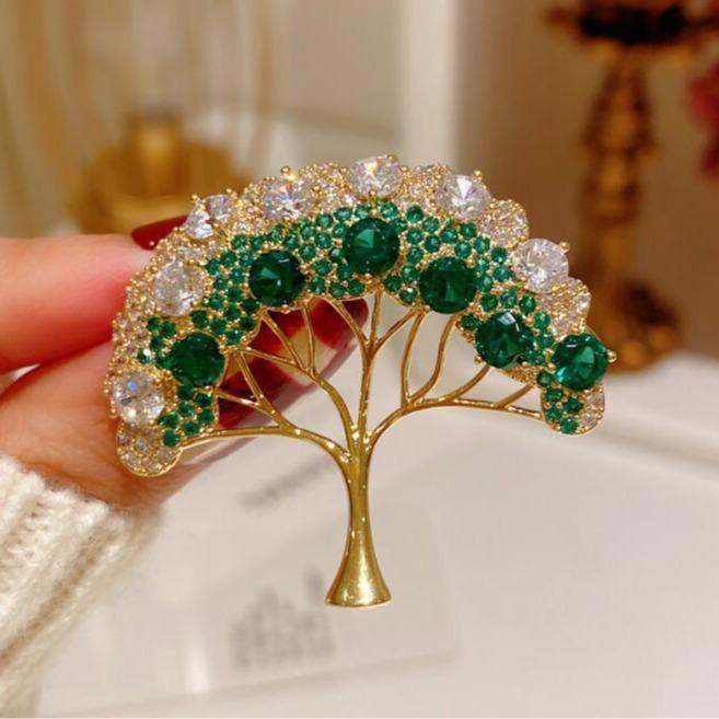 Elegant Tree of Life Brooch For Women Men Exquisite Green Crystal Tree Badges Brooches Shining Boutique Plant Decoration