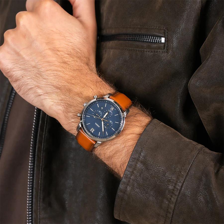 Fossil Daily Commute Business Stylish Multi Functional Dial Quartz Men's Watch FS5401