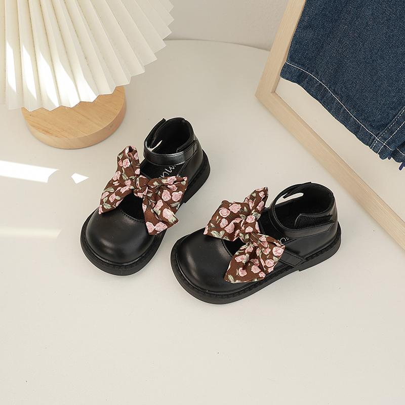 Little Girls Leather Shoes Hand-Painted Bow French Style Fashion Kids Round-toe Versatile Soft 2024 Children Loafers Elegant PU