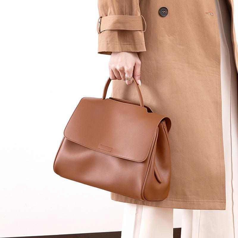Soft leather bag women's 2025 new fashion shoulder messenger bag large capacity versatile tote underarm bag genuine leather women's bag