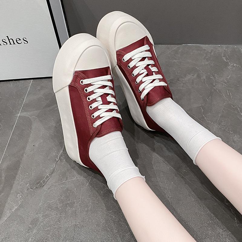 European station thin canvas shoes women's 2025 autumn new one-pedal round head lace-up non-slip thick-soled casual board shoes