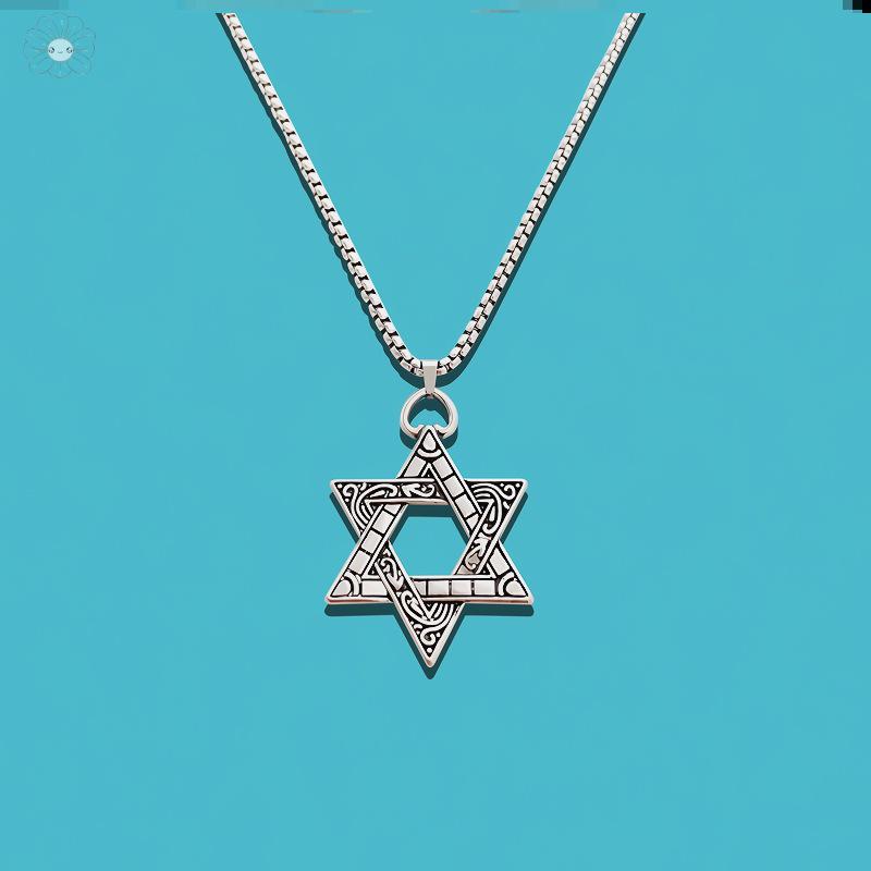 Trendy Hip-Hop Six-Pointed Star Necklace: Unisex Titanium Steel Chain for a Cool, Rustic Korean Style