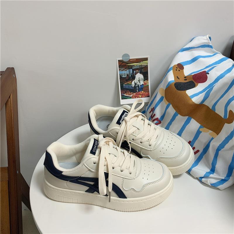 Black Platform German Training Shoes Women's Spring New 2026 Popular Versatile Sports and Leisure Shoes Retro Board Shoes Small Black Shoes