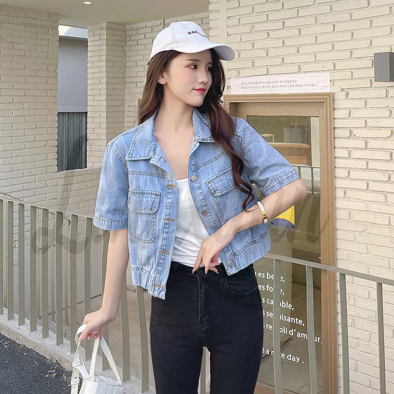 

Women’s Petite Korean-Style Waist-Cinching Denim Top One Size світло-синій колір