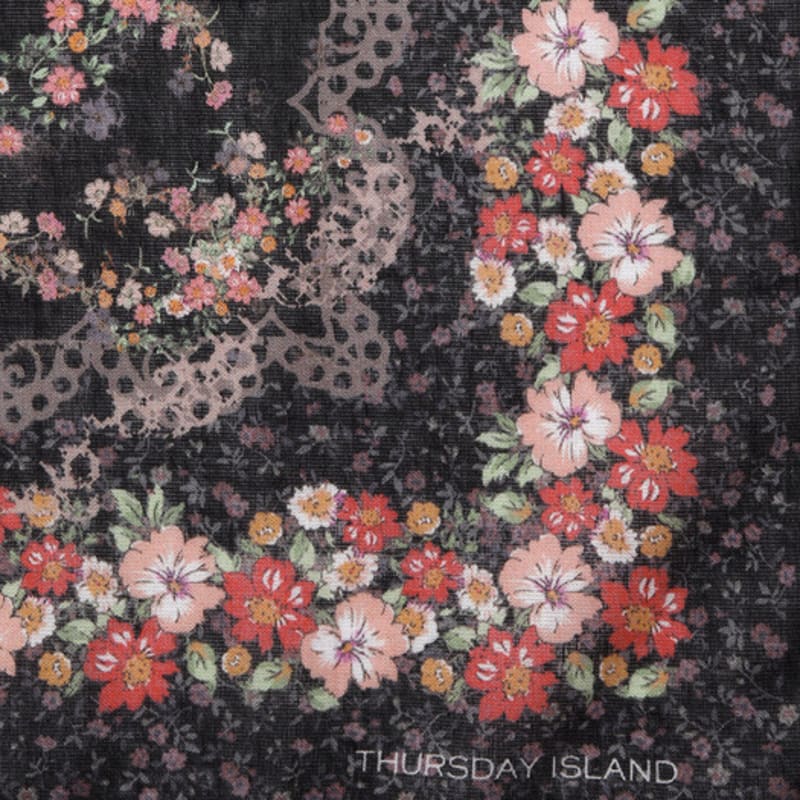 Thursday Island Flower Diamond Garden Bandana_T256MHC152W