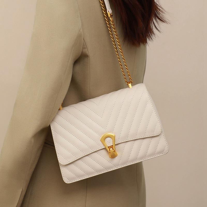 Bags Women's autumn and winter new messenger bags Underarm bags Premium leather shoulder bags Chain bags Luggage