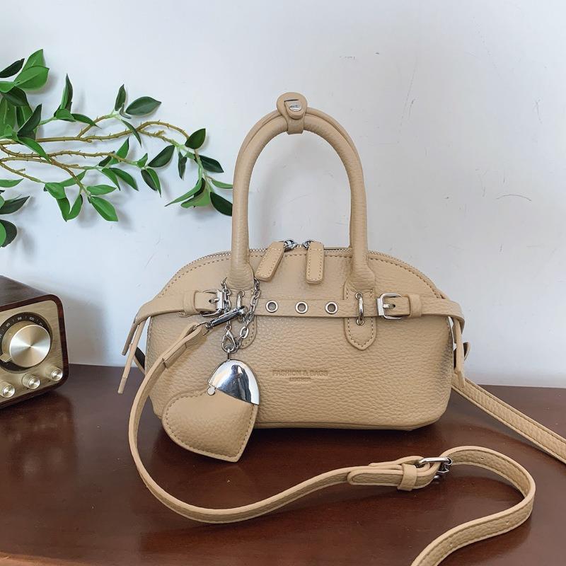 Hand Carrying High-end Shell Bag Women's Spring and Summer New Fashion Temperament Trend Single Shoulder Simple Messenger Bag