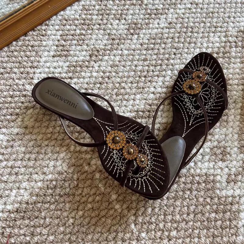 Women Slippers Crystal Cross-tied Slippers Sexy Low-heeled Sandals Flip-flops Clip-toe Fashion Outdoor Shoes Summer Slides Women