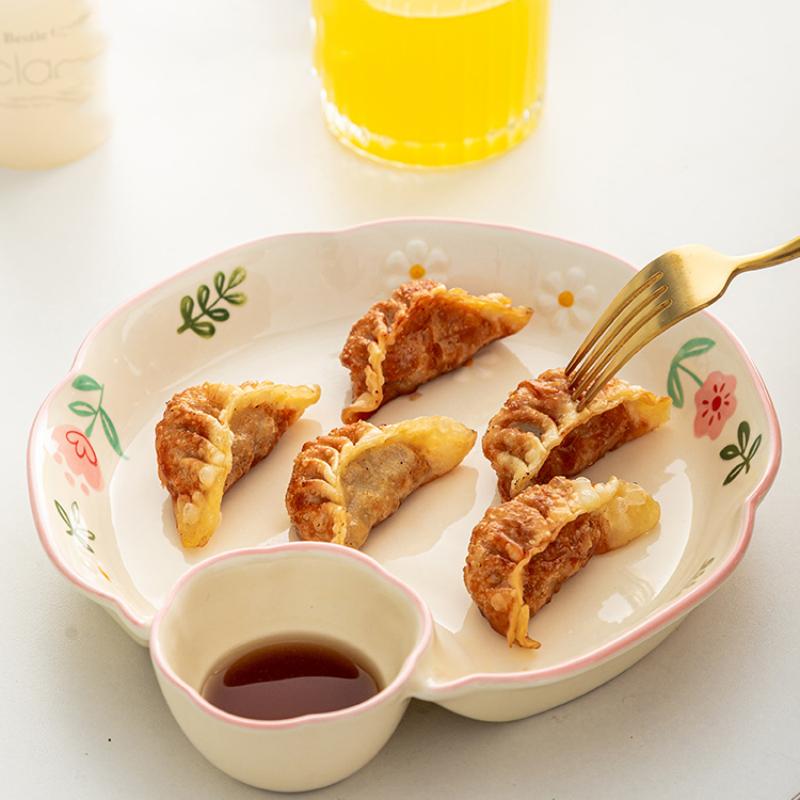 Creative Ceramic Plate Cute Floral Shape Double-Grid Food Container Sauce Condiment Dumpling Breakfast Snacks Plates