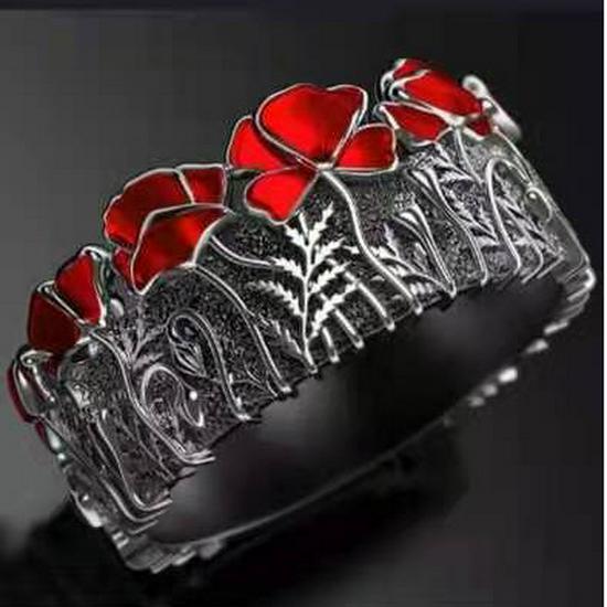 

He Cheng Изысканное винтажное кольцо с эмалью в виде цветка, Ювелирные изделия для невесты и на день рождения в виде четырехлистного клевера Size 11