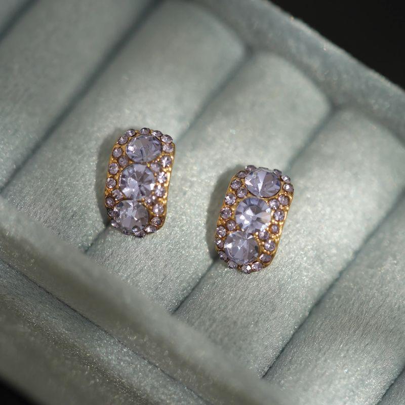 

Due to Lack of Sting [Violet] Light Purple Bright Zircon Ear Studs without Pierced Mosquito Coil Ear Clip Minority All-Match A pair of ear studs