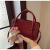 IELGY Autumn Winter Fashion Retro Small Square Bag All-Match Crossbody
