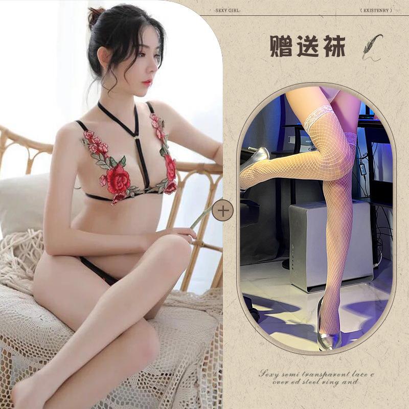 Sexy three-point sexy hollow rose bra halter pajamas embroidery perspective temptation hot suspender pajamas