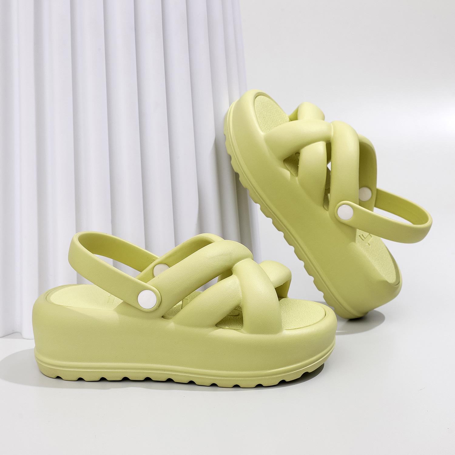 Новые летние женские тапочки из материала EVA на толстой подошве Мягкие удобные модные и повседневные универсальные тапочки 37-38 зелёный 1993₽