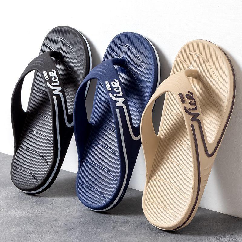 New 2025 Trendy Mens Beach Flip Flops Non-Slip Soft Sole Casual Sandals Outdoor Slippers