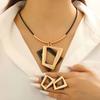 Übertriebene Geometrische Hohl-Anhänger Halskette Ohrringe für Damen Vintage Schwarzes Lederseil Choker Halskette Party Schmuckset