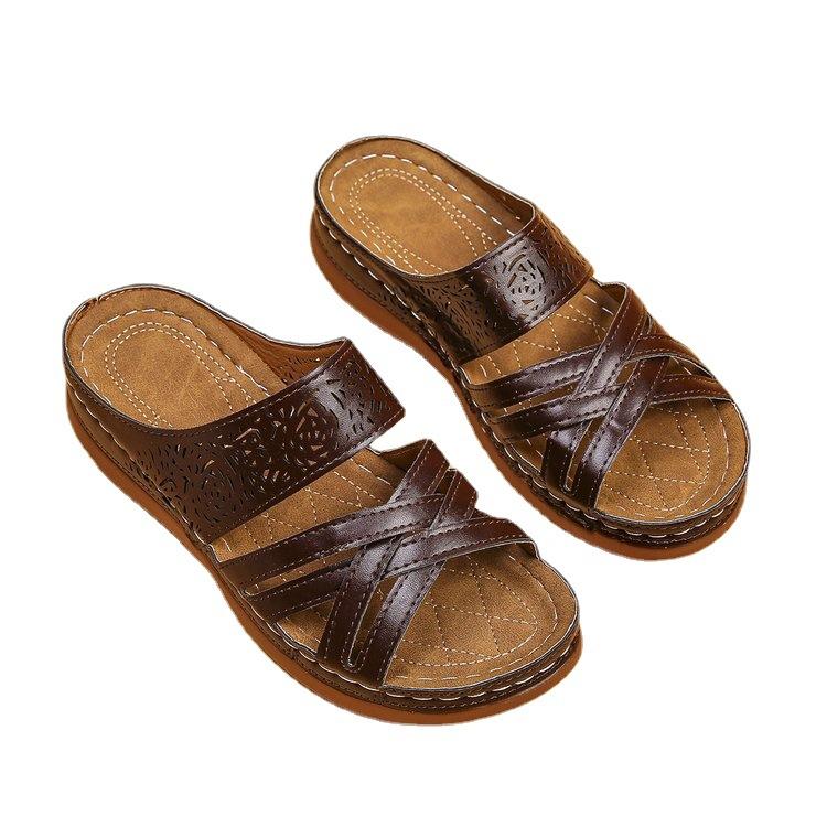 Slippers women's 2025 summer flower slippers European and American large size slope heel thick bottom cross one-character sandals women's beach women