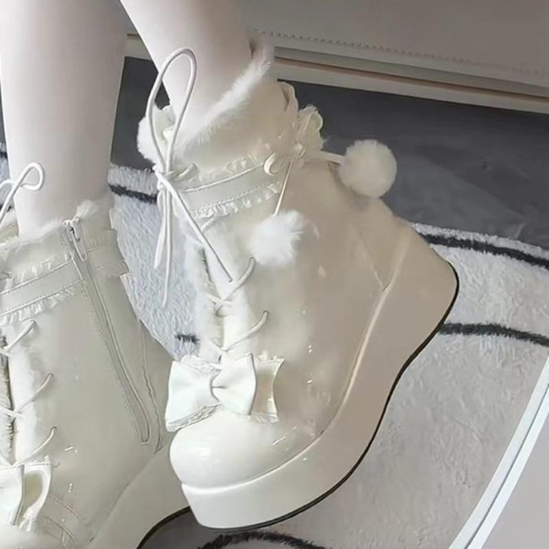 Sladké zimní dámské boty Kožešinové boty s mašlí pro ženu Roztomilé kožené Dívčí Lolita Sněhule Podpatek Zvyšující Teplé boty Botas Mujer
