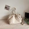 Einfarbige Kordelzug-Handtasche Damen-Schultertasche Große Kapazität Pendler-Crossbody-Tasche
