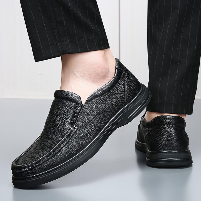 The First Layer of Cowhide Men's Shoes Doudou Shoes, New Autumn Soft-soled Non-slip Casual Shoes, Men's Middle-aged and Elderly Leather Shoes, Men's