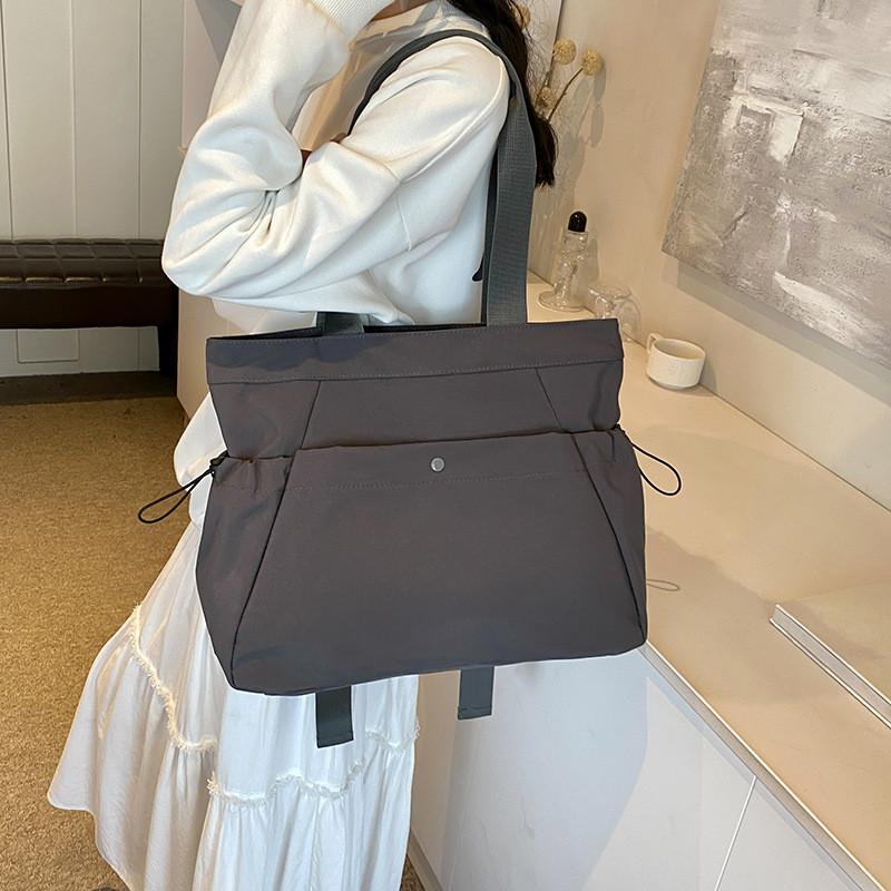 Nylon Crossbody Bag For Women With Large Capacity And Trouser Pocket For Daily Use