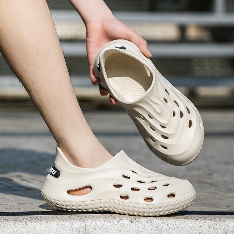 Men's Summer Outdoor Closed Toe Thick Sole Beach Sports Shoes